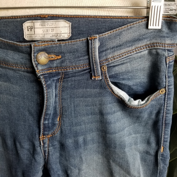 Free People 2 pairs of skinny jeans size 27 - Picture 7 of 13